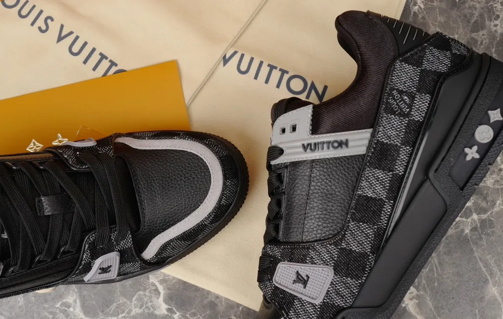 Louis Vuitton Shoe 